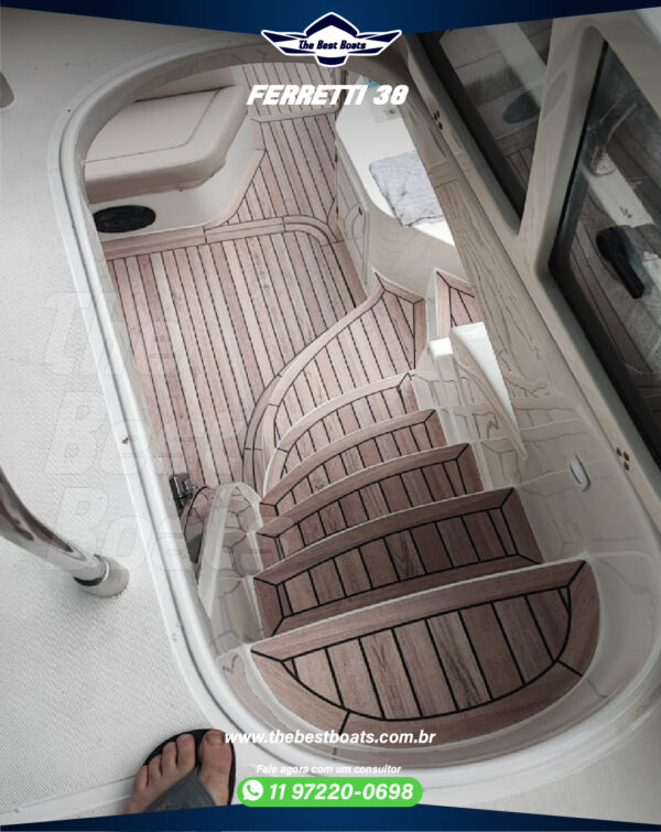 Ferretti 38 - Image 2